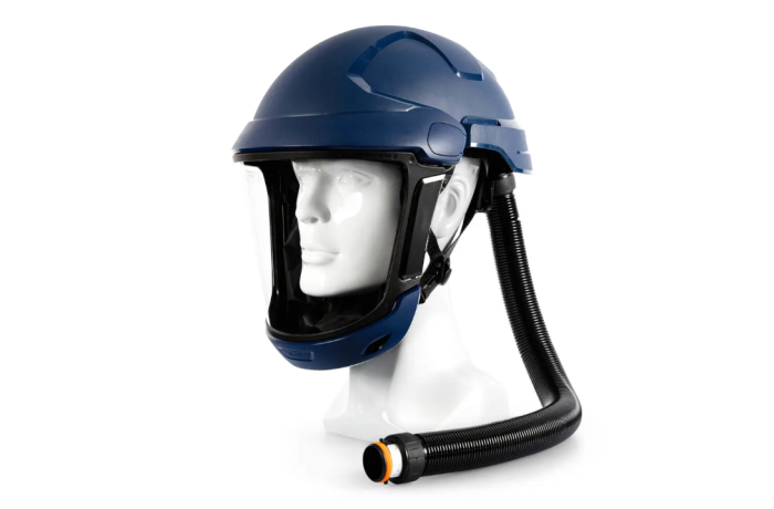 SR575 sundstrøm vernehjelm på dukke front